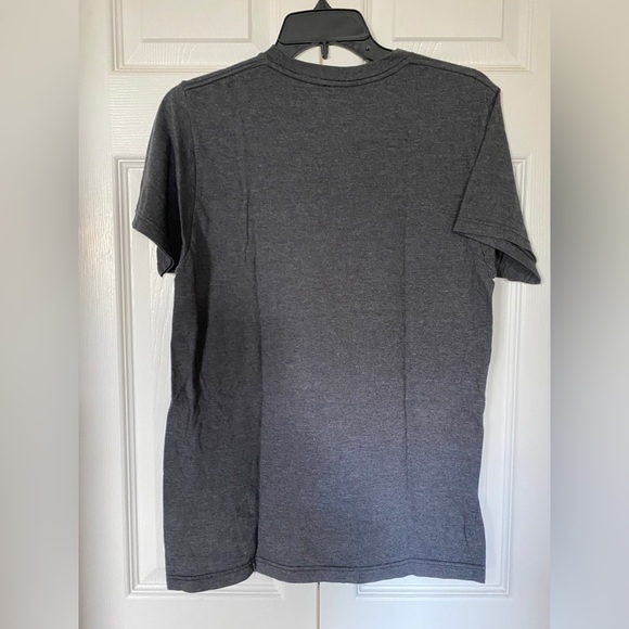 Jurassic Park Graphic T Unisex Small - Picture 2 of 3